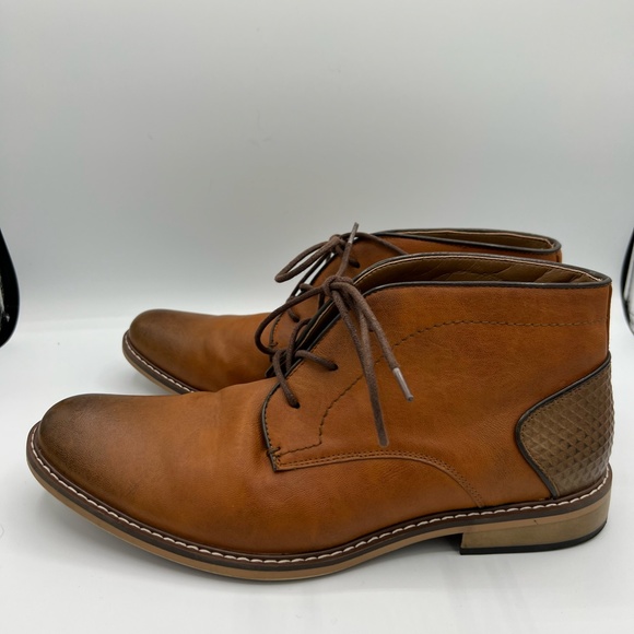 Steve Madden Men's Chukka Boots, sz. 11 - Picture 4 of 9